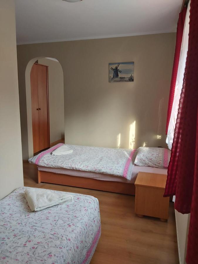 Pokoje Goscinne Kaja Bad Kudowa Exterior foto