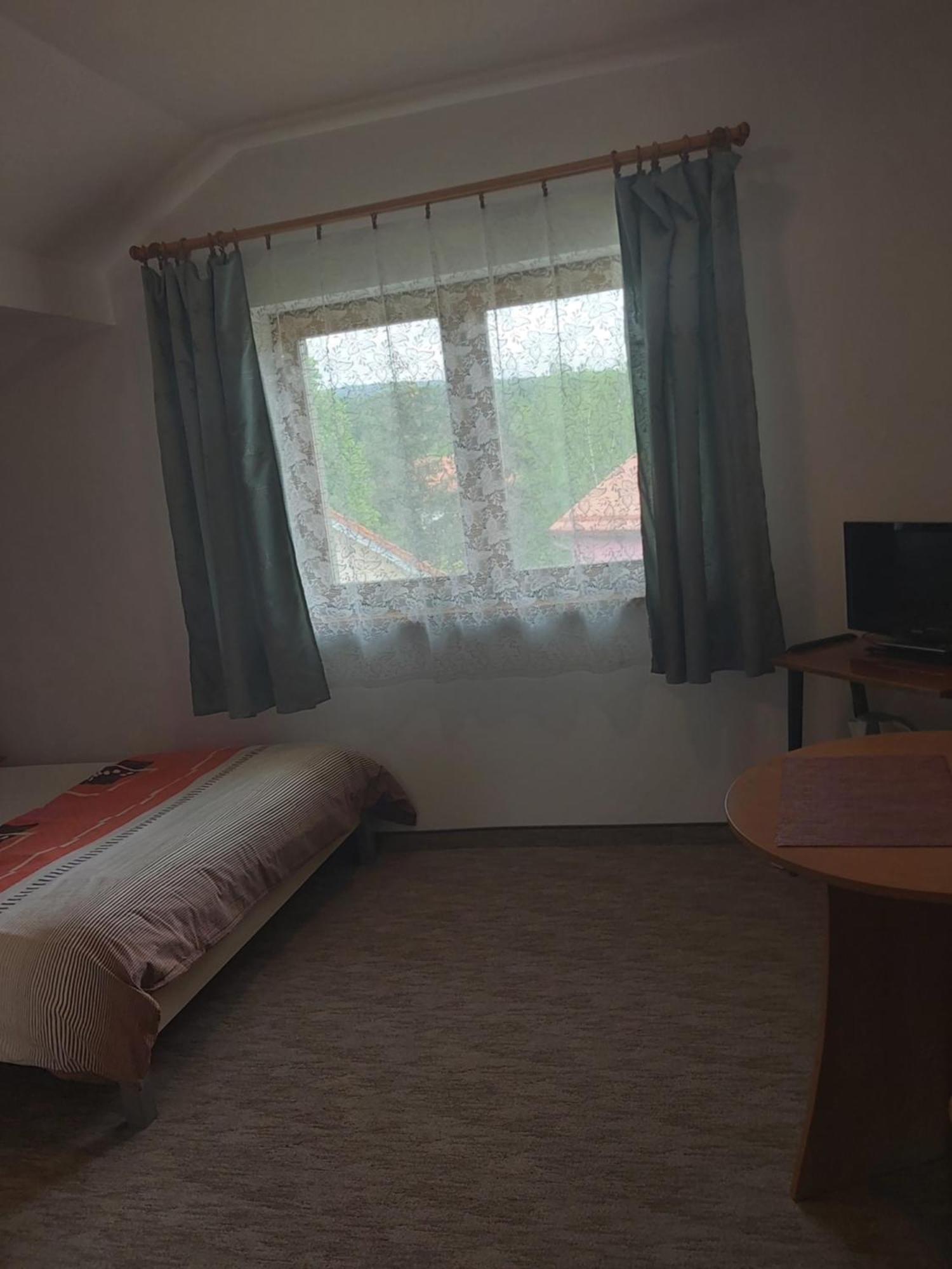 Pokoje Goscinne Kaja Bad Kudowa Exterior foto